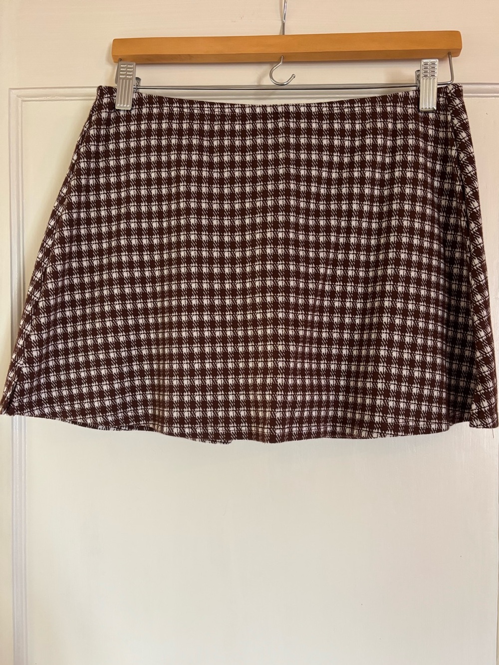 Lisa Says Gah Cocoa Plaid Darcy Skort
